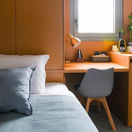G&h Acropolis Stays! Iconic Views, Stylish Comfort Apartment
