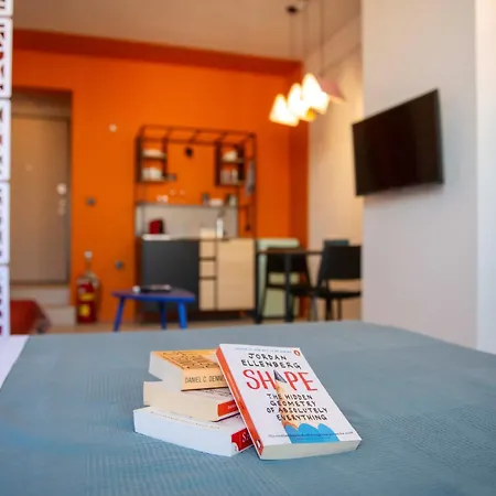 Apartment G&h Acropolis Stays! Iconic Views, Stylish Comfort Athens