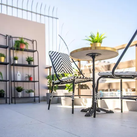 G&h Acropolis Stays! Iconic Views, Stylish Comfort Apartment *