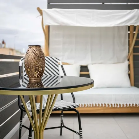 G&h Acropolis Stays! Iconic Views, Stylish Comfort Apartment Athens