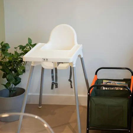 G&h Acropolis Stays! Iconic Views, Stylish Comfort *